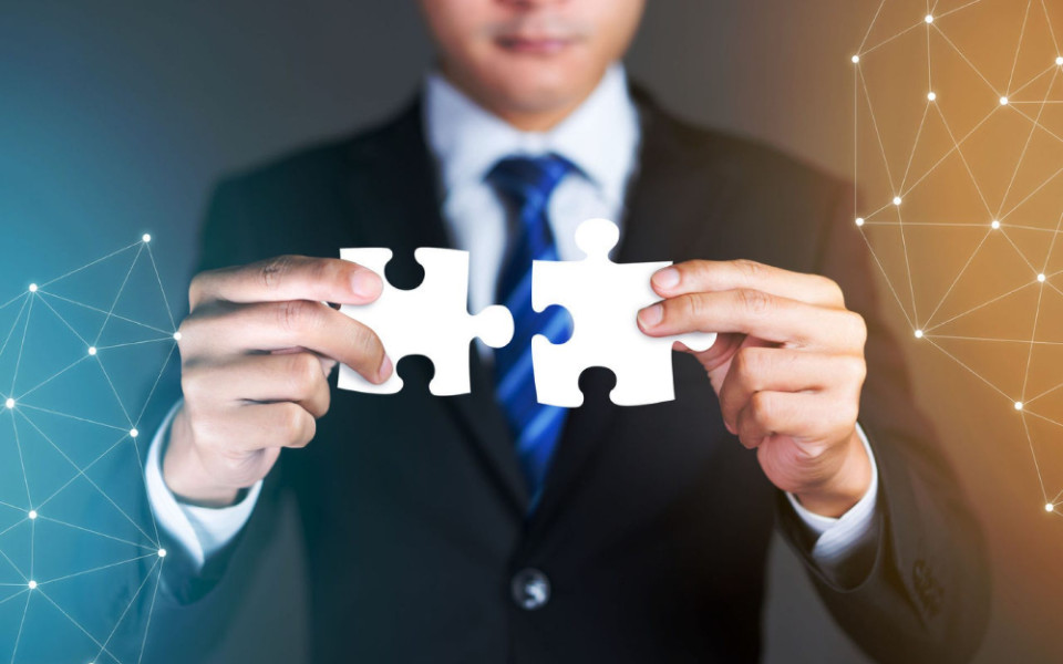 Реорганизации для соблюдения новых требований законодательства